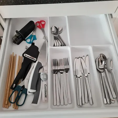 Apartamento Apartment, 1 Bedrom, High Standard, Right By Airport, With Bed Linen Bergen