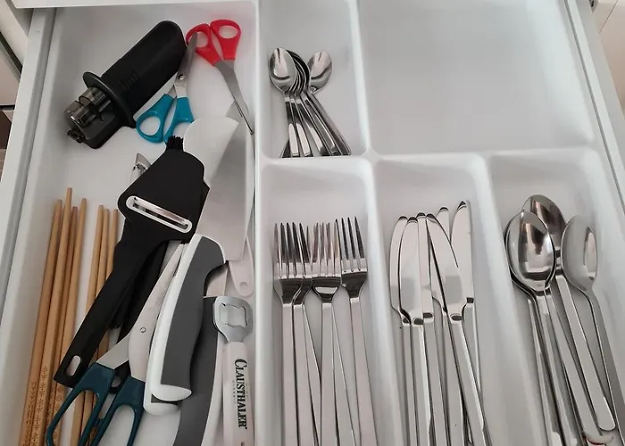 Апартаменты Apartment, 1 Bedrom, High Standard, Right By Airport, With Bed Linen Берген