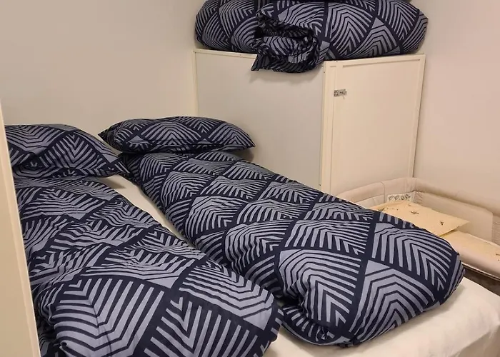 Apartment, 1 Bedrom, High Standard, Right By Airport, With Bed Linen Apartman Bergen